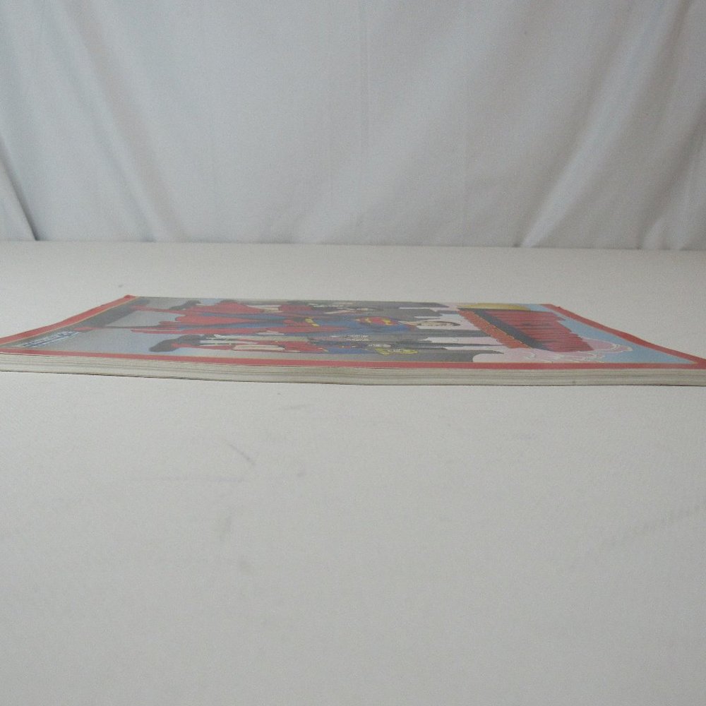 Metropolis Sourcebook - DC Universe Roleplaying Game - Picture 8 of 8